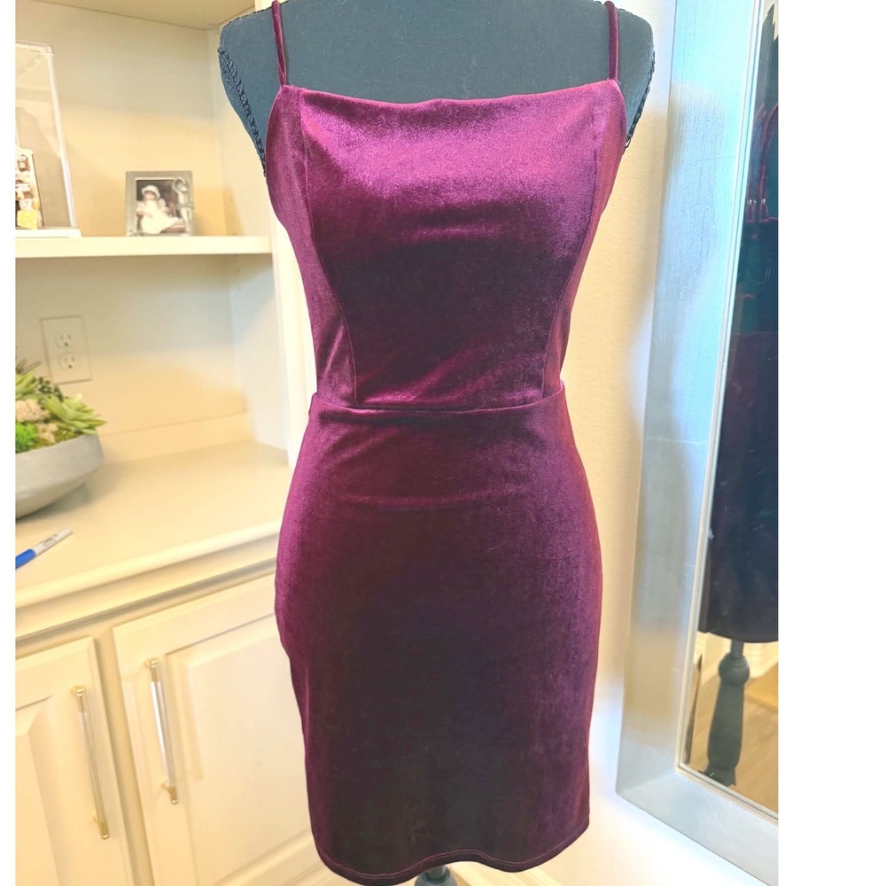 Urban Outfitters Burgundy Velvet Open Back Tie Mini Dress Small